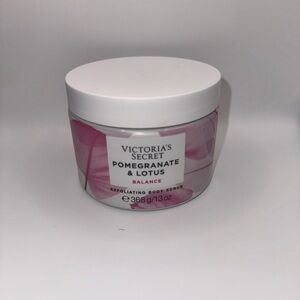 Victoria's Secret Pink & White Body Scrub